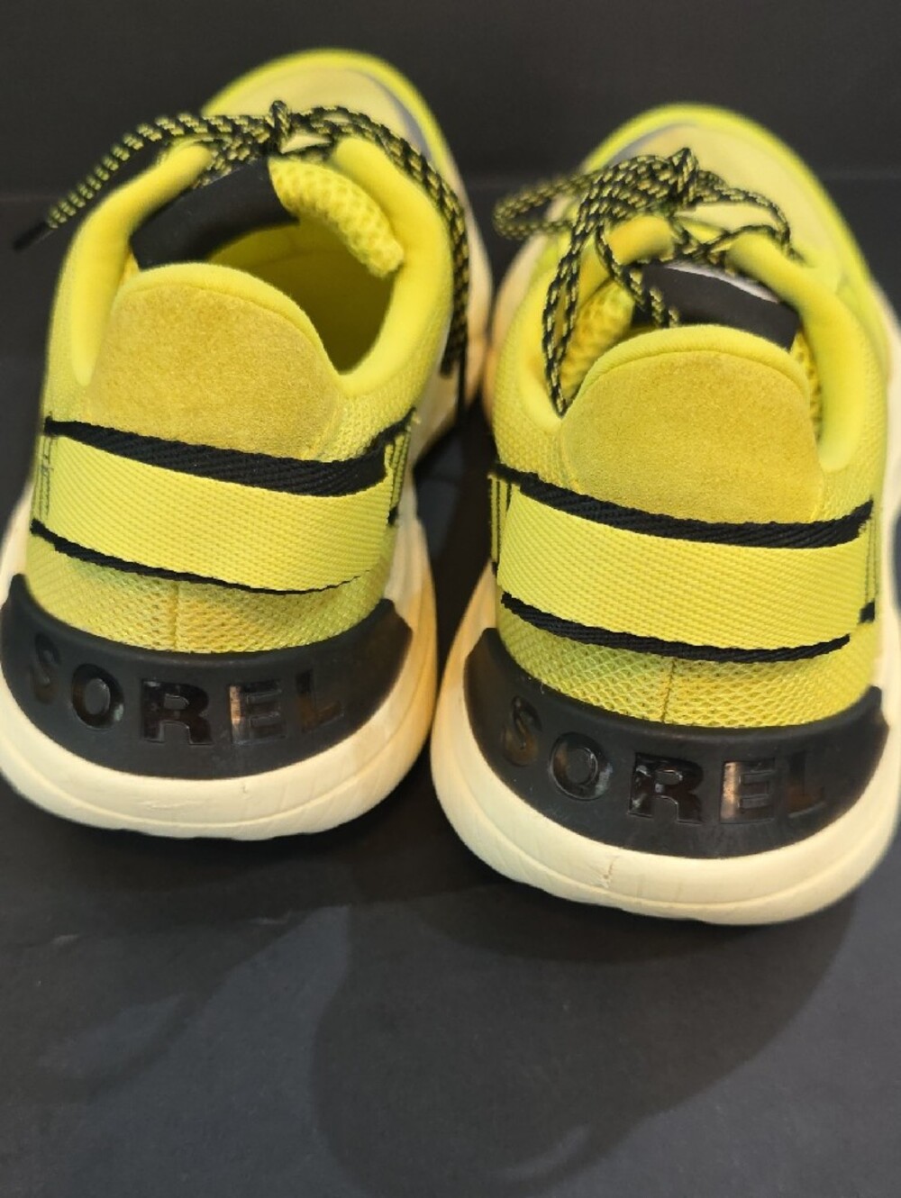 Sorel Explorer Blitz Women's Neon Yellow and Black Sneakers Size 9 - Picture 6 of 10